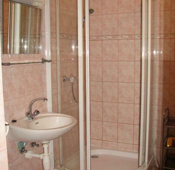 스탠다드 룸, Edit Vendégház