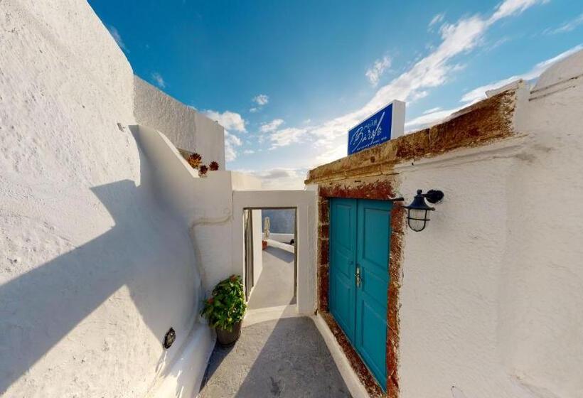 Chambre Deluxe, Noni Studios