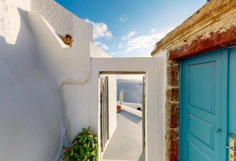 Chambre Deluxe, Noni Studios