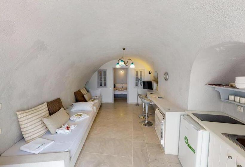 Chambre Quadruple Deluxe, Noni Studios