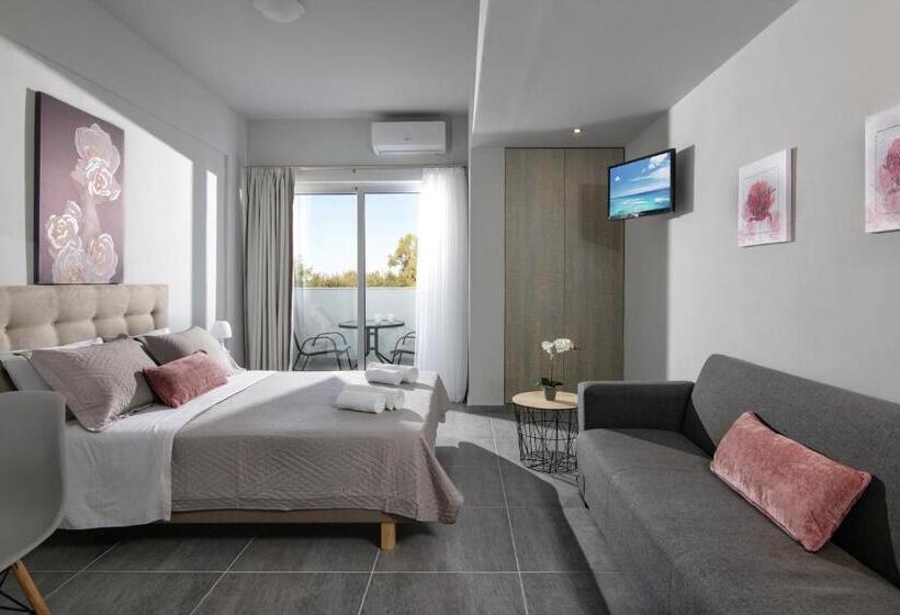 غرفة سوبيريور ثلاثية, Golden Sunlight Hotel By Estia