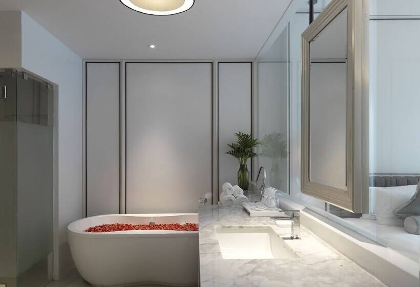 Номер Deluxe, Chanalai Romantica Resort   Adults Only, Kata Beach