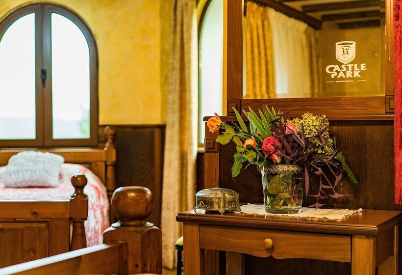 带1个卧室的豪华公寓, Castle Park