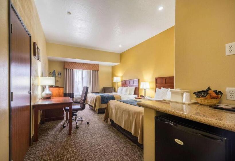 غرفة قياسية لذوى الاحتياجات الخاصة, Comfort Inn & Suites
