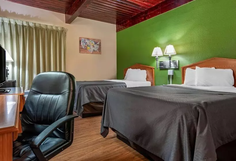 ２ダブルベッドのスタンダードルーム, Econo Lodge