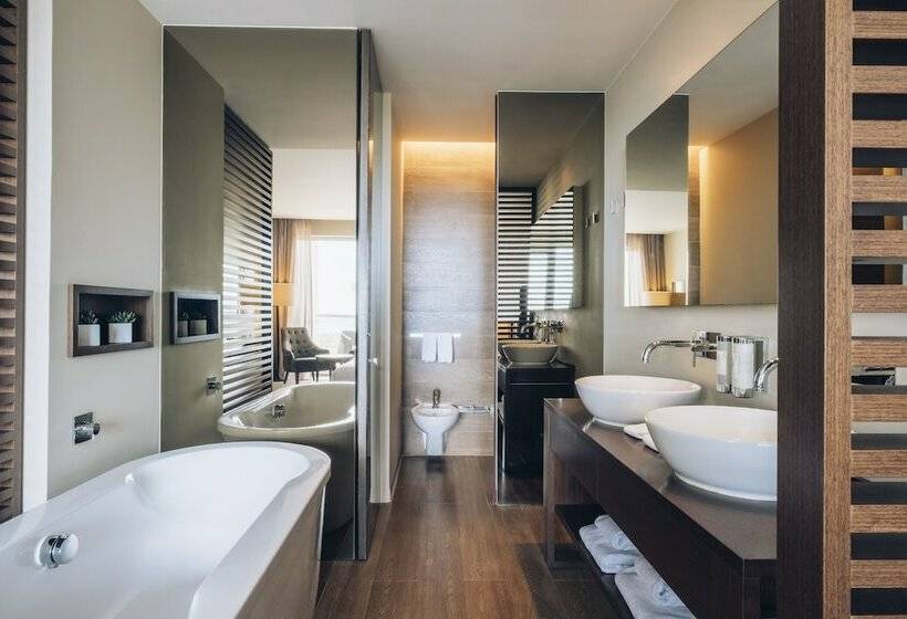 Номер Стандарт Боковой Вид на Море, Iberostar Selection Lagos Algarve