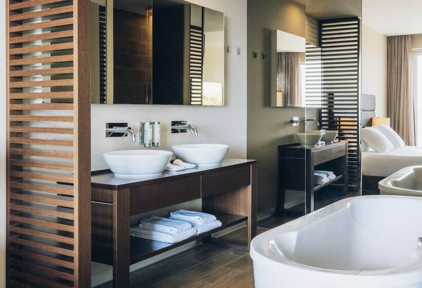 Номер Стандарт Вид на Сад, Iberostar Selection Lagos Algarve