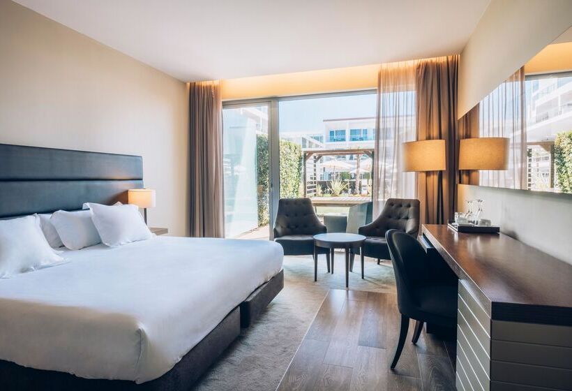 Номер Стандарт Вид на Бассейн, Iberostar Selection Lagos Algarve