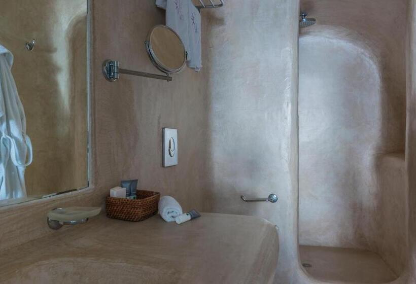 Superior suite with view, Iliovasilema Hotel & Suites