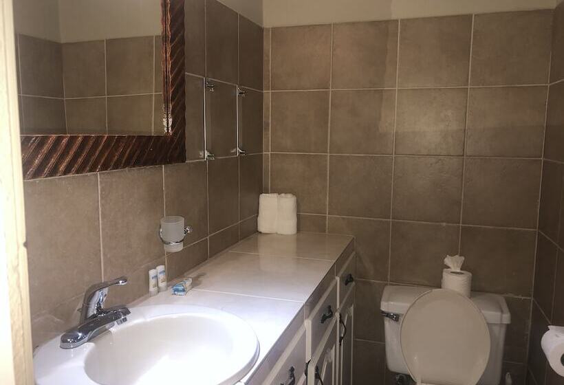 استودیوی استاندارد, Marigot Beach Club And Dive Resort