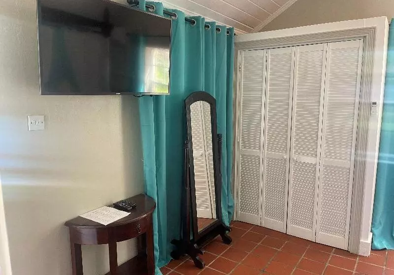 استودیوی استاندارد, Marigot Beach Club And Dive Resort