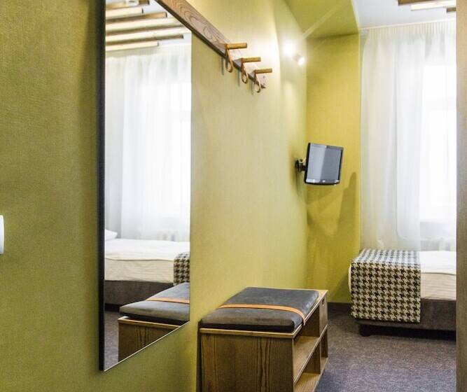 غرفة قياسية فردية, New Star