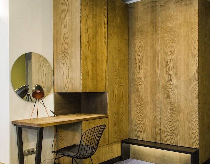 إستوديو قياسى, New Star