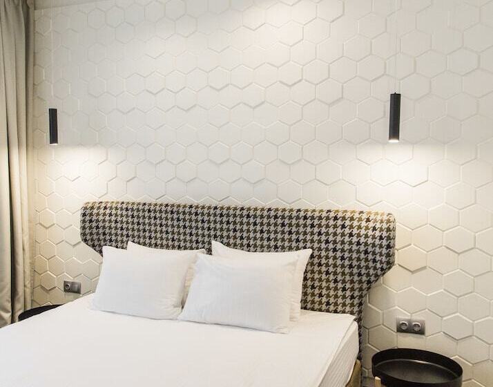 إستوديو قياسى, New Star