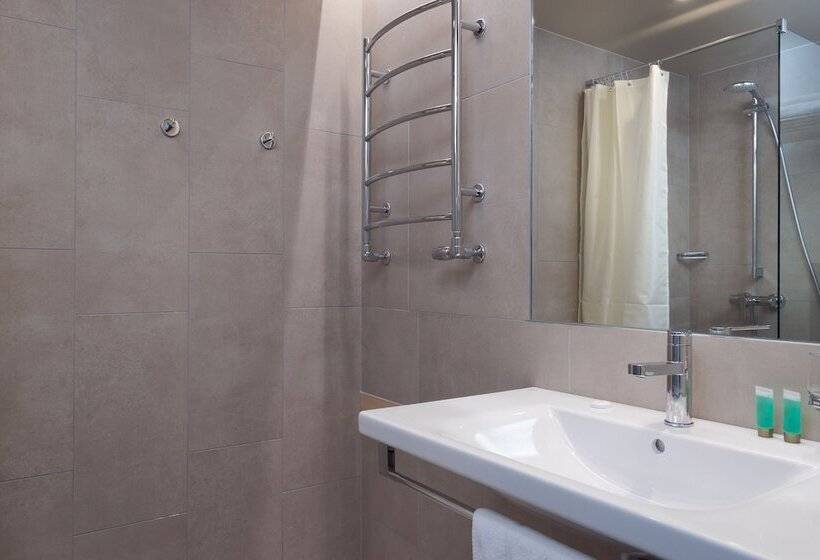 اتاق سوپریور, Tartu