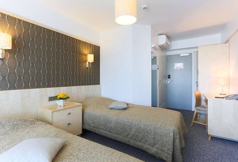 اتاق استاندارد, Tartu