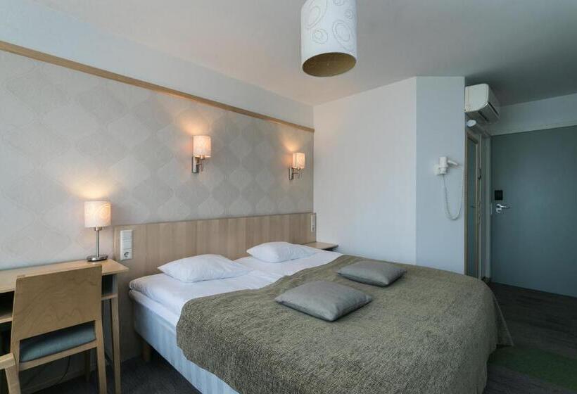 اتاق استاندارد, Tartu