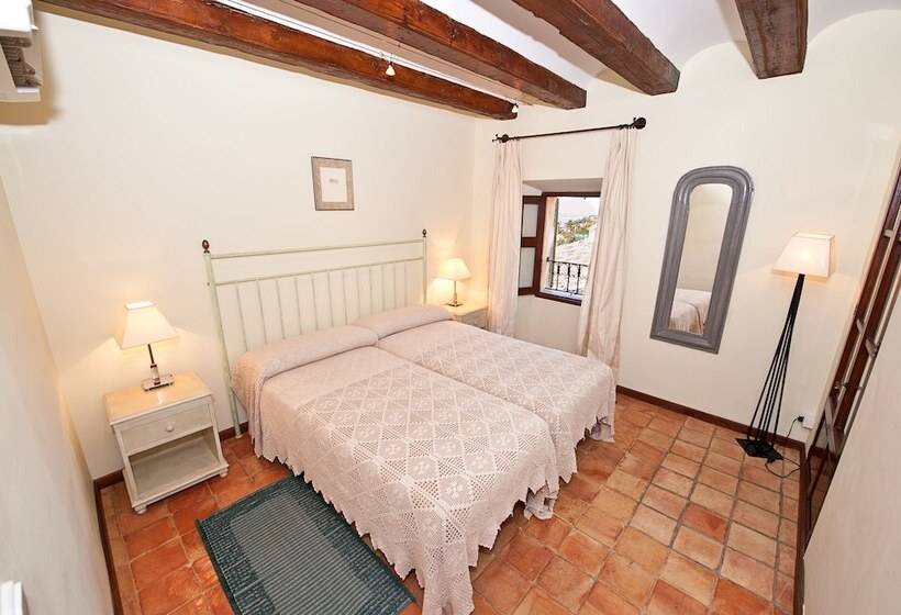 Люкс с Видом, Y Apartamentos Des Puig