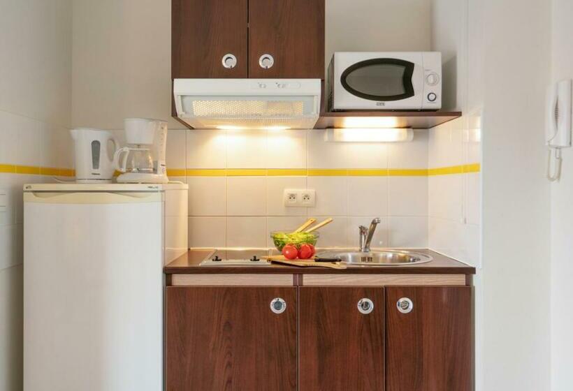 ダブルベッドのスタンダードスタジオ, Zenitude Hôtel Résidences Béziers Centre