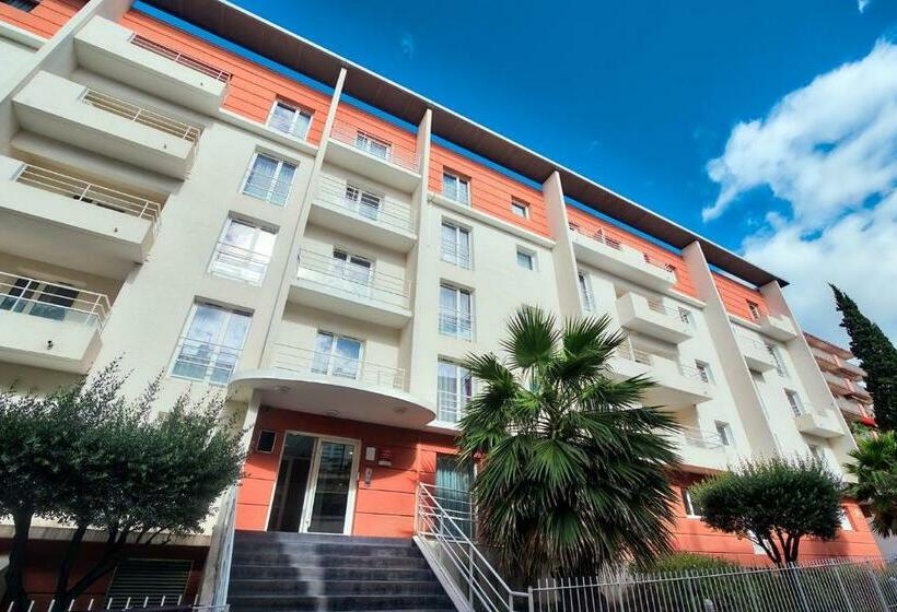 ダブルベッドのスタンダードスタジオ, Zenitude Hôtel Résidences Béziers Centre