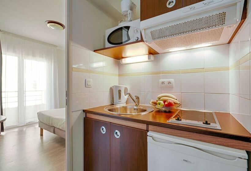 Студия Стандарт, Zenitude Hôtel Résidences Béziers Centre