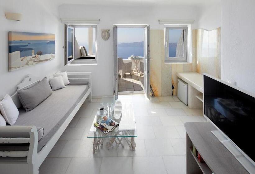 Superior suite with view, Iliovasilema Hotel & Suites