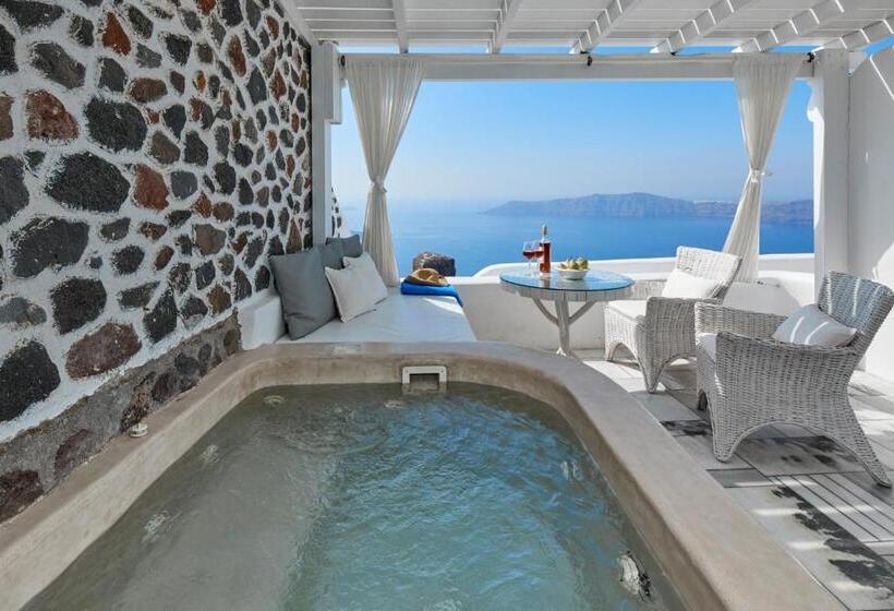 Superior suite with view, Iliovasilema Hotel & Suites