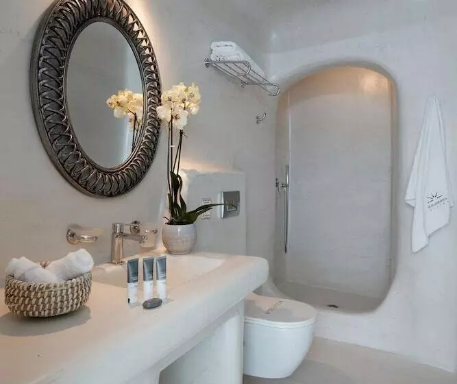 Juniorsviitti Näkymä, Iliovasilema Hotel & Suites