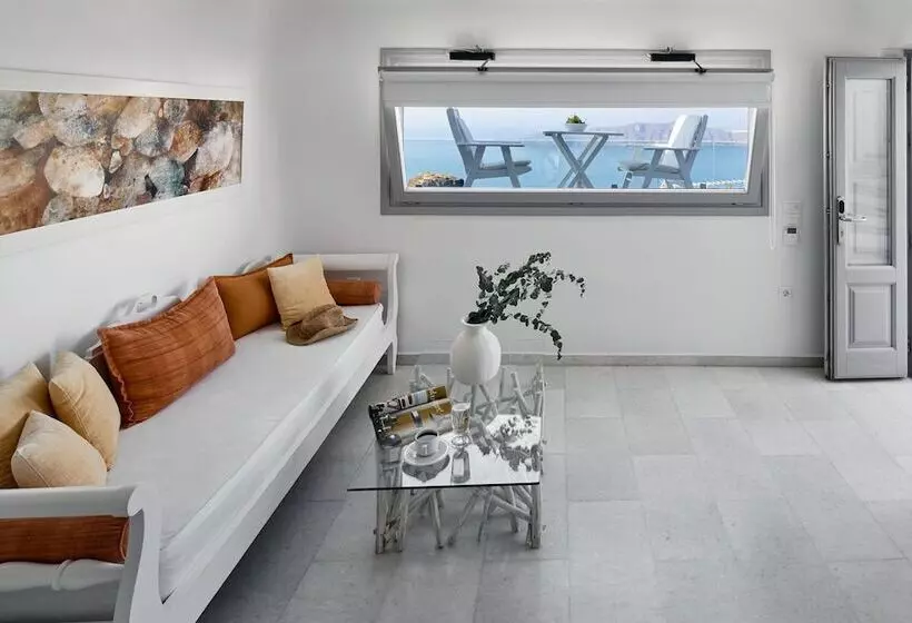 Juniorsviitti Näkymä, Iliovasilema Hotel & Suites