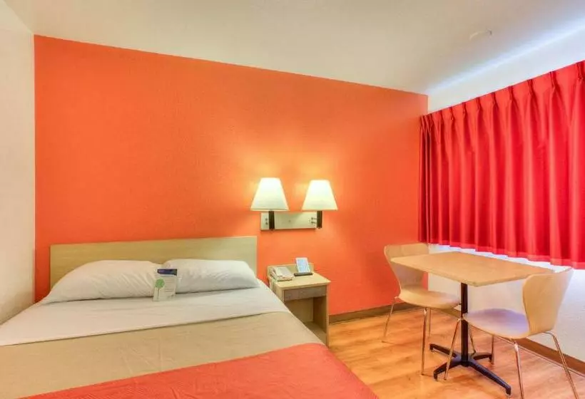 スタンダードルーム, Motel 6tigard, Or  Portland South  Lake Oswego