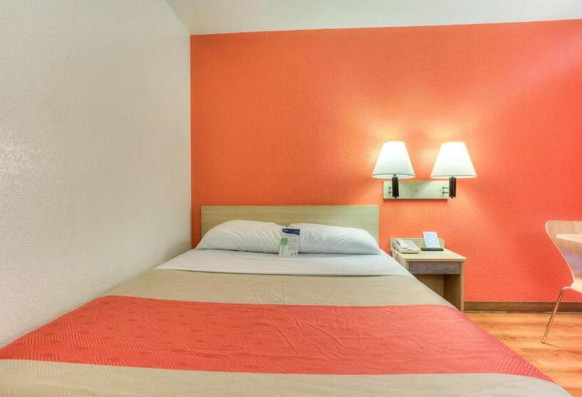 غرفة قياسية لذوى الاحتياجات الخاصة, Motel 6tigard, Or  Portland South  Lake Oswego