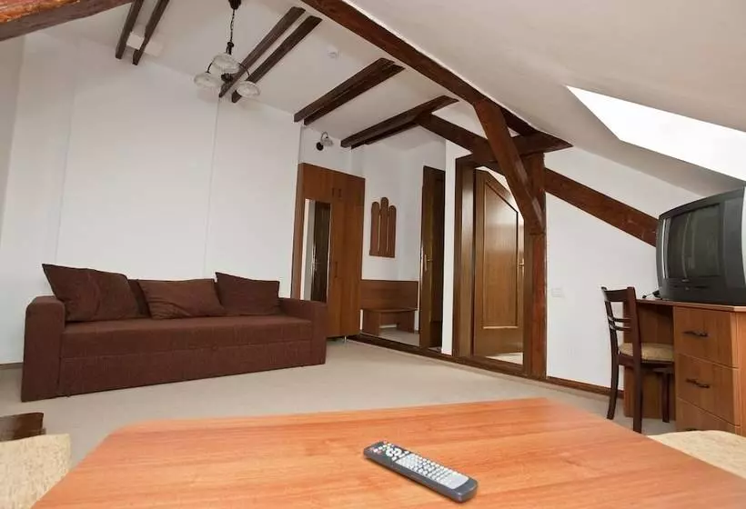 سوییت, Residence Ambient