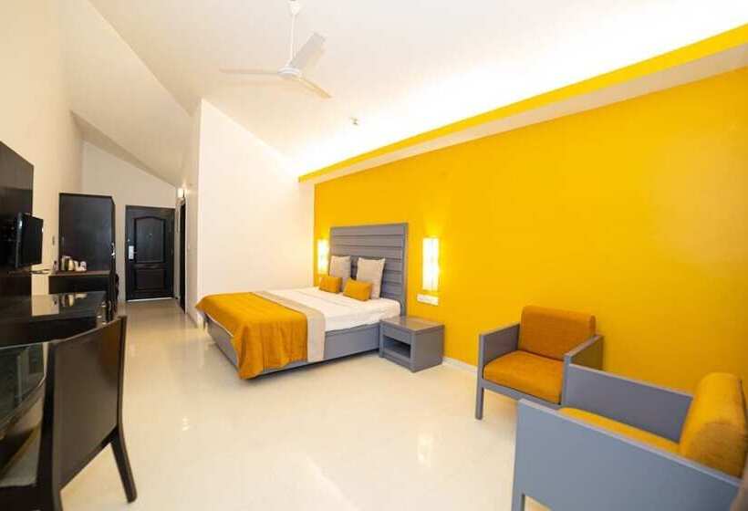 اتاق لوکس, Baywatch Beachside Resort   Colva, Goa