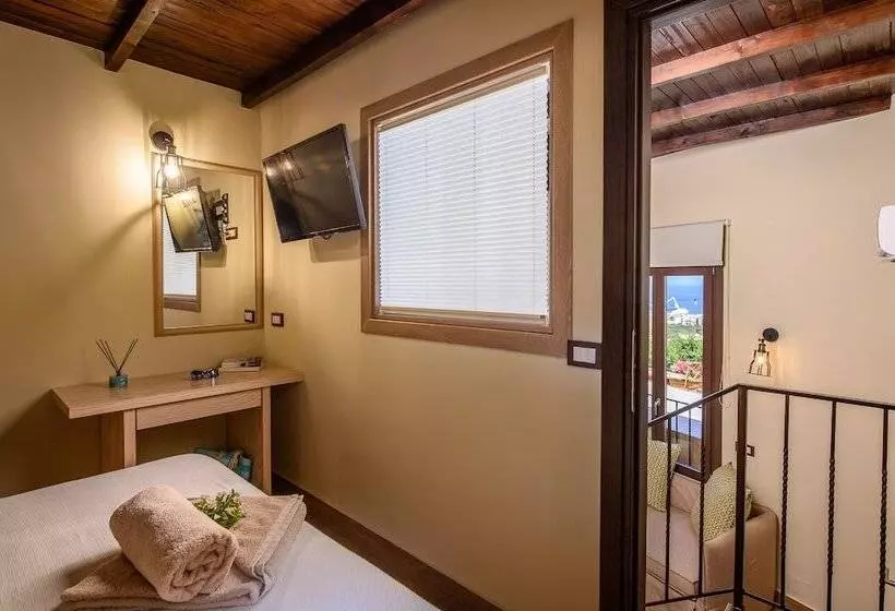 سوییت لوکس, Esperides Resort Crete The Authentic Experience