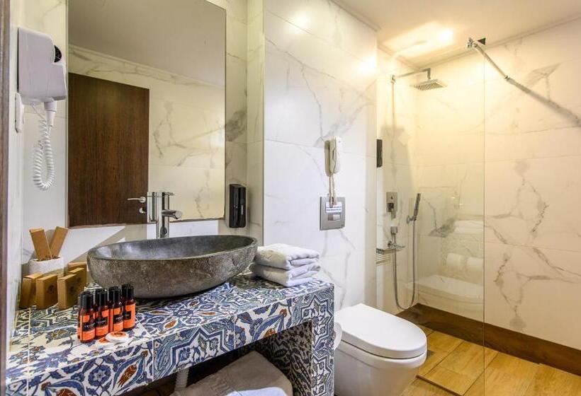 غرفة بريميوم مطلّة علي البحر, Esperides Resort Crete The Authentic Experience