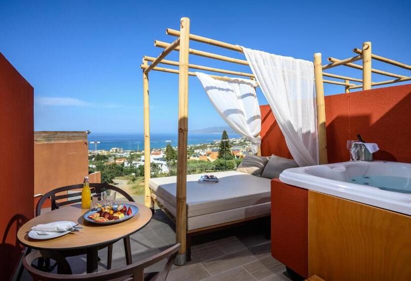 Люкс Вид на Море с Гидромассажем, Esperides Resort Crete The Authentic Experience
