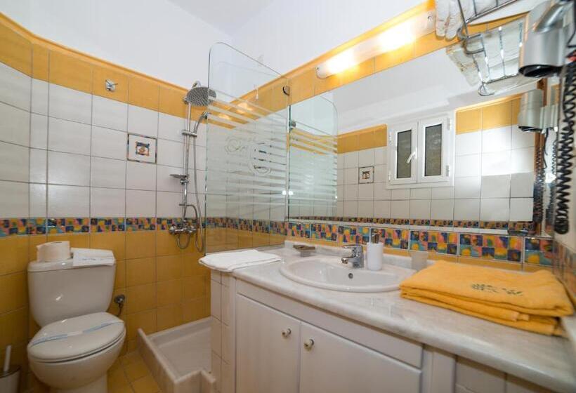 سوییت لوکس, Andreolas Luxury Suites