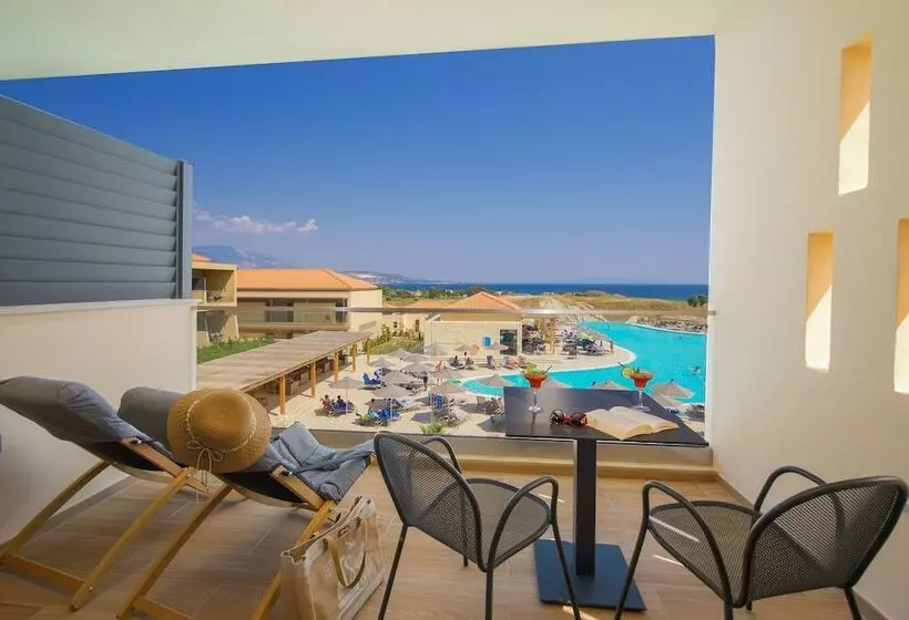 オーシャンビュージュニアスイート, Apollonion Asterias Resort and Spa