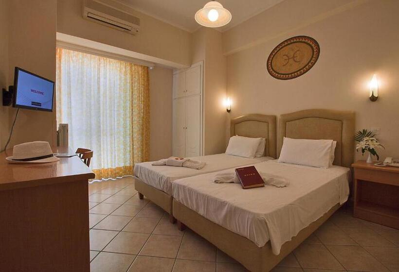 이코노미 룸, Epidavria