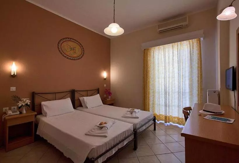 اتاق استاندارد با بالکن, Epidavria