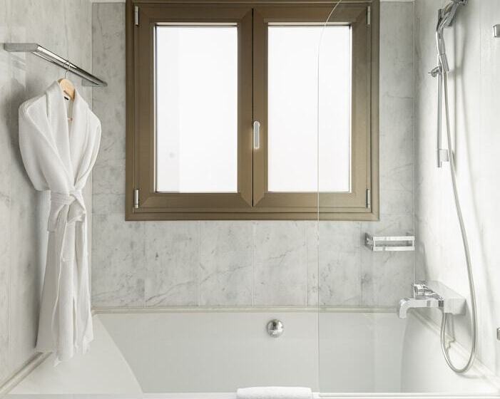 غرفة كلاسيكية, The Excelsior Small Luxury Hotels Of The World