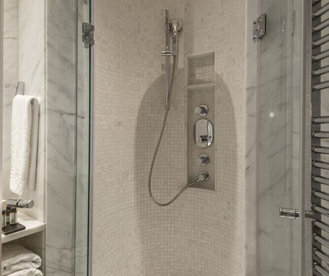 غرفة ديلوكس, The Excelsior Small Luxury Hotels Of The World