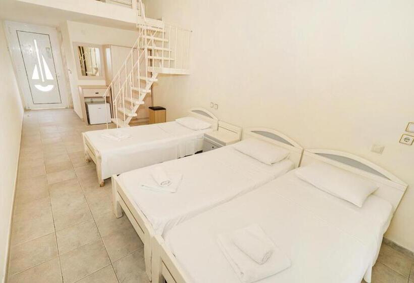 דירת חדר, Hanioti Grand Victoria