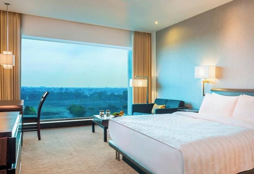 اتاق کلاب, Le Méridien Nagpur