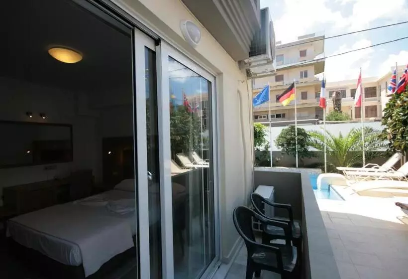 Chambre Standard, Liberty