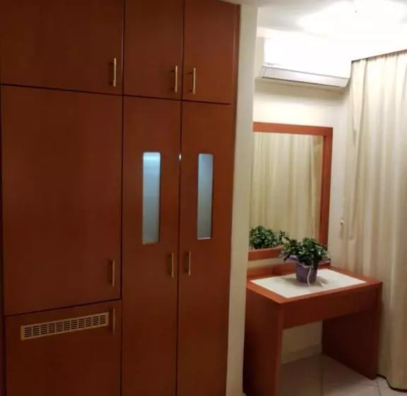Chambre Triple Standard, Liberty