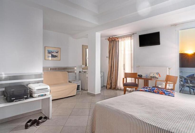 סוויטת ג'וניור, Lido Thassos