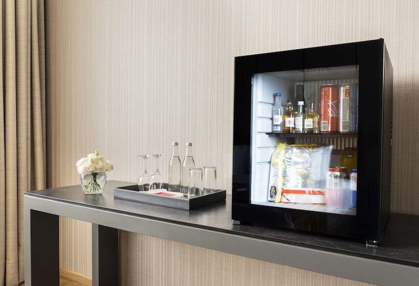 Номер Superior, NH Collection México City Airport T2