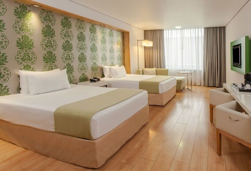 Номер Superior, NH Collection México City Airport T2