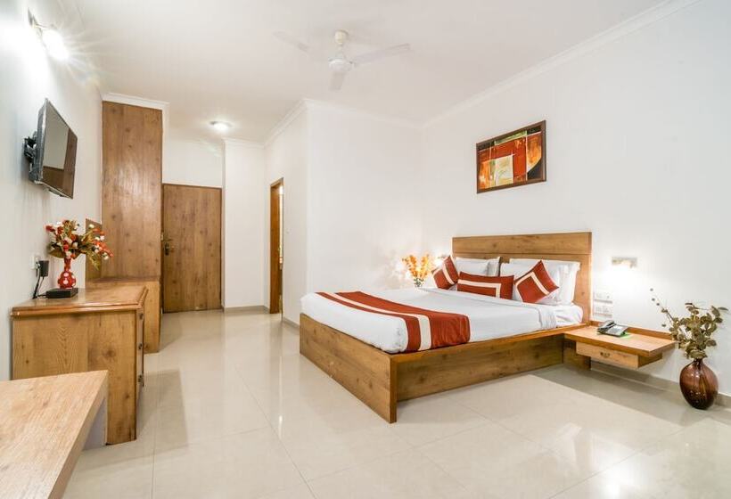 デラックスルーム, Octave Hotel   Double Road